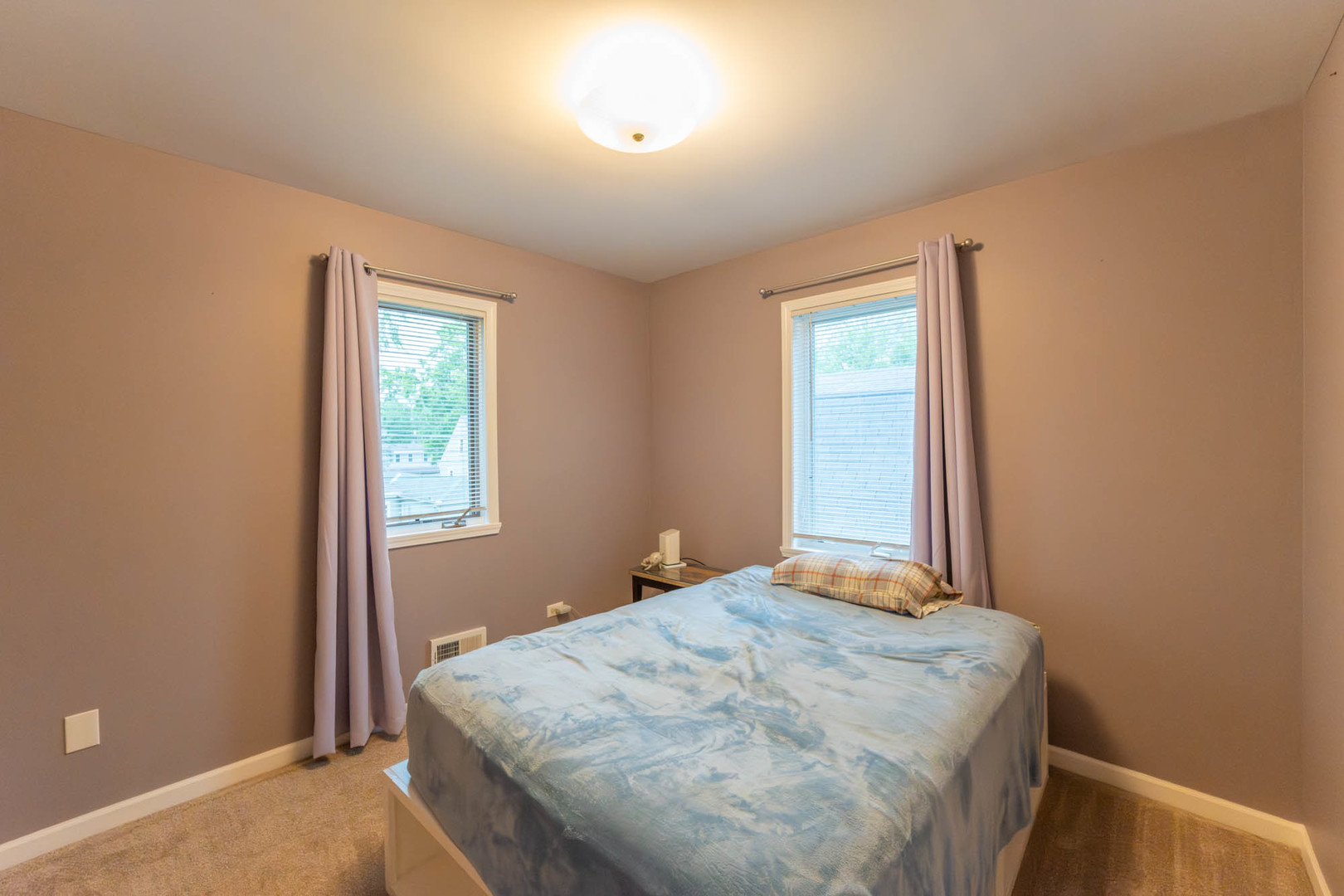 222 Highmoor Drive, Round Lake Park, IL 60073