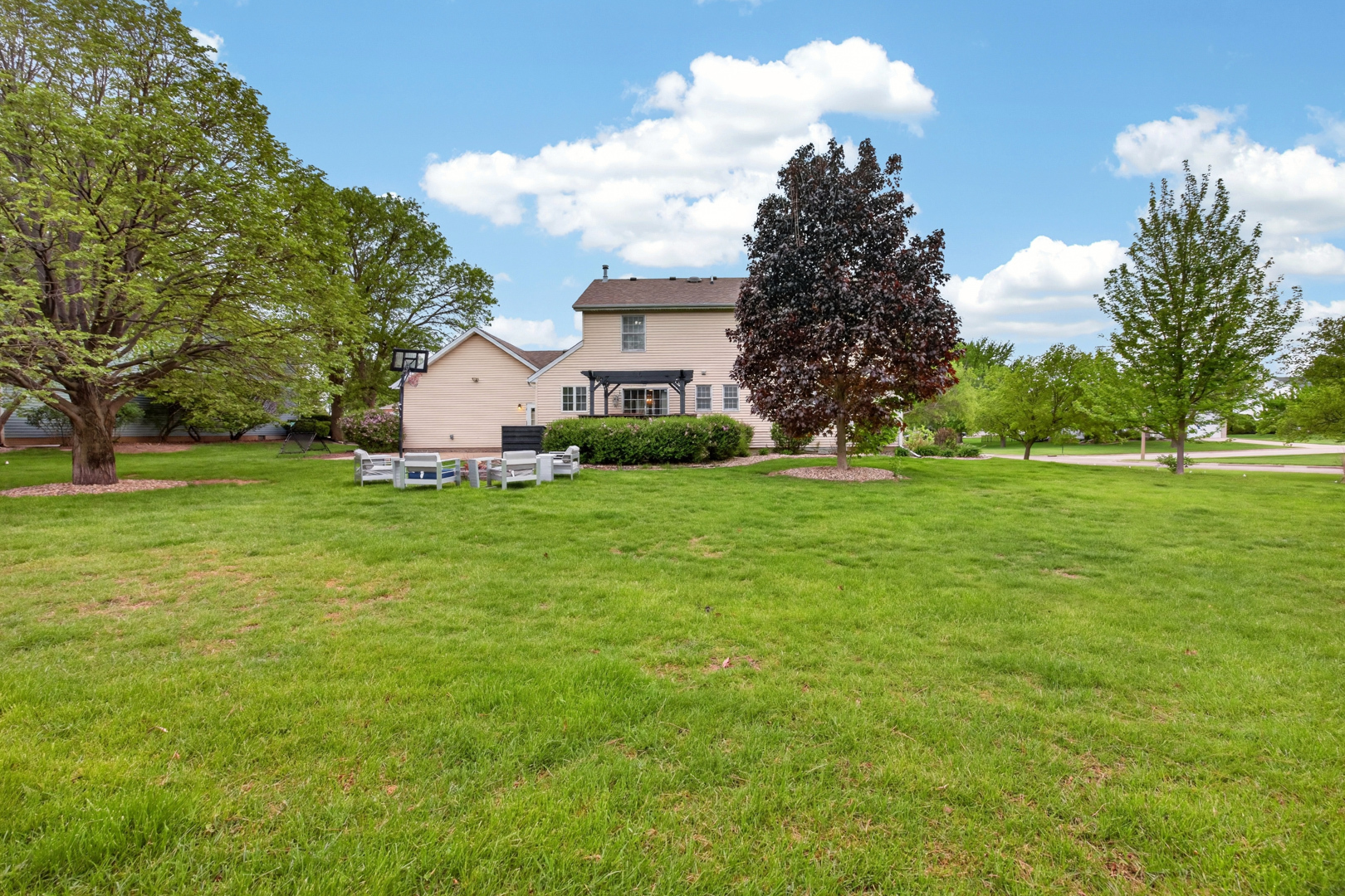 1005 Asbury Farms CC Court, Normal, IL 61761