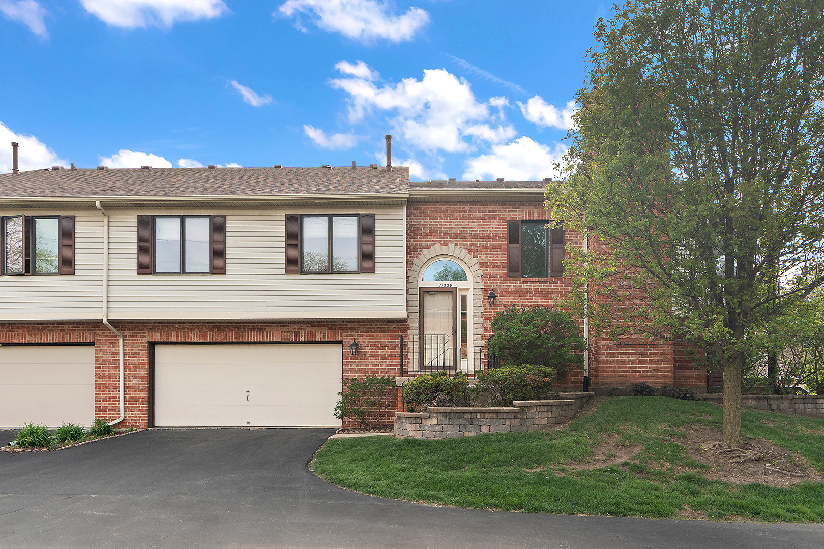 11229 Cameron Parkway, Orland Park, IL 60467