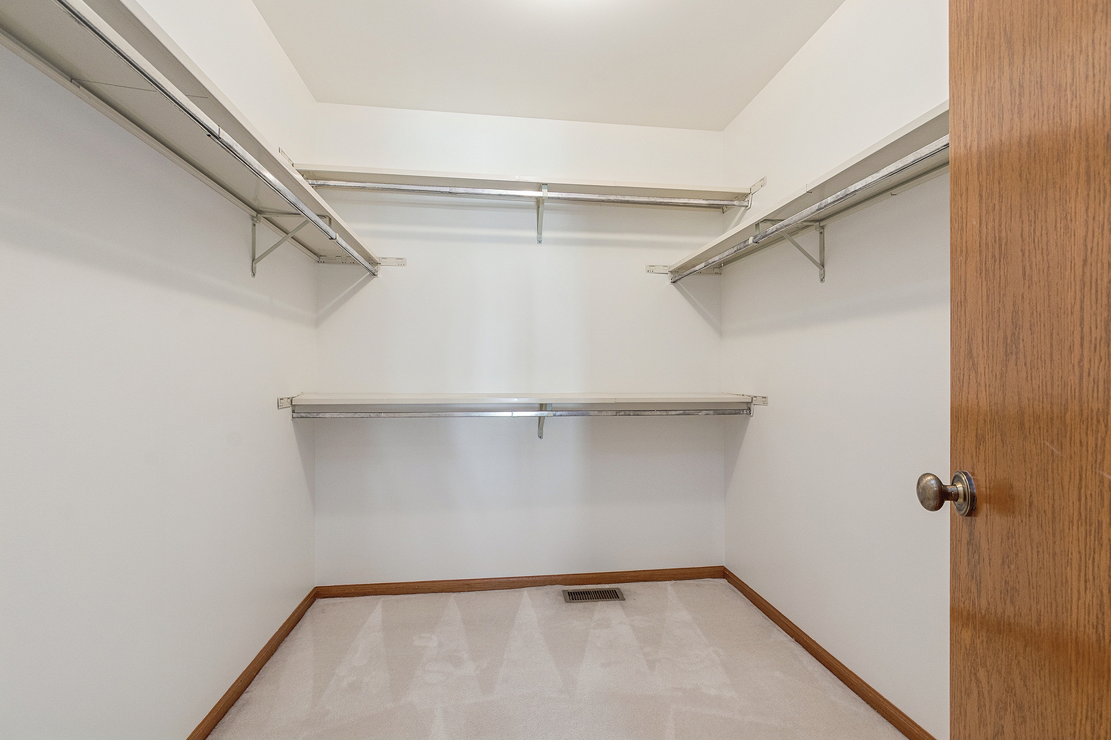 11229 Cameron Parkway, Orland Park, IL 60467