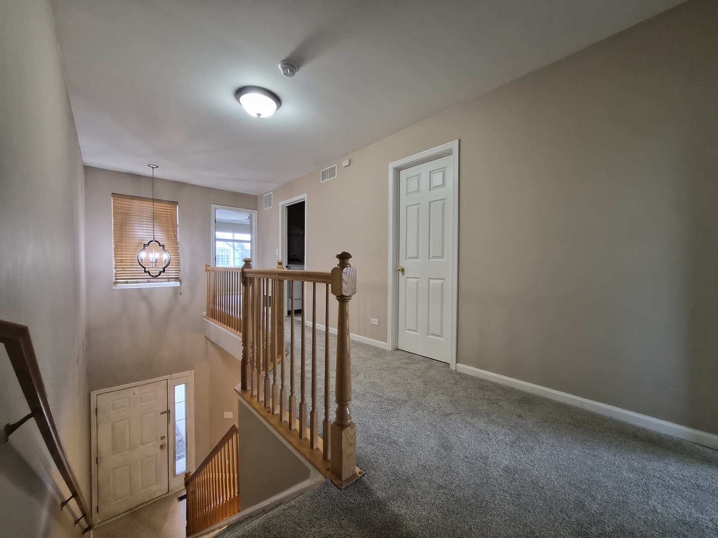 1015 Woodview Court #1015, Aurora, IL 60502