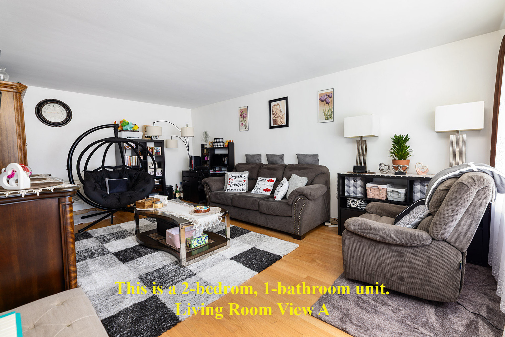 4401 N Newcastle Avenue, Harwood Heights, IL 60706