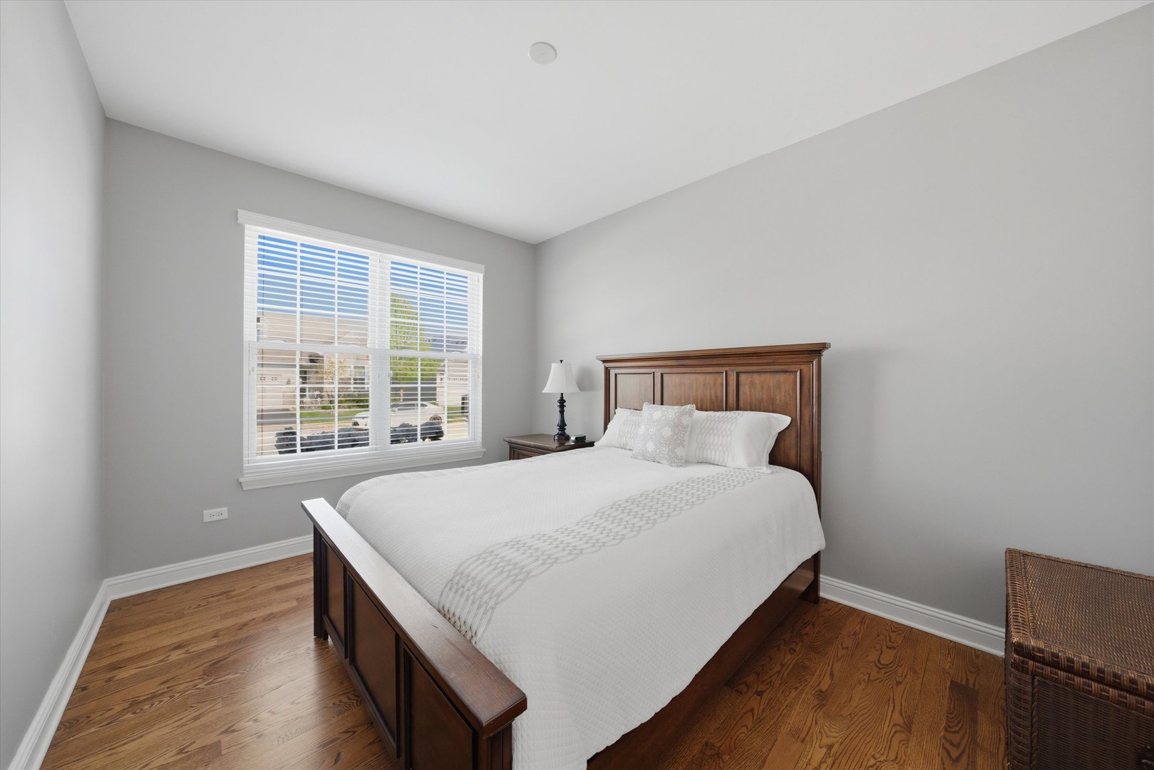 Naperville, IL 60564