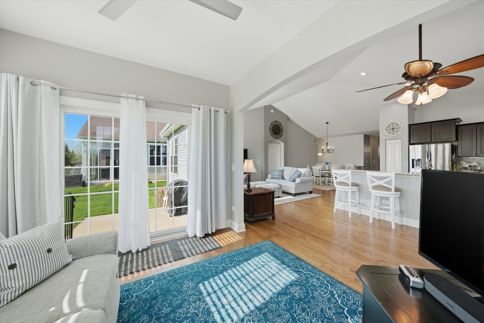 Naperville, IL 60564