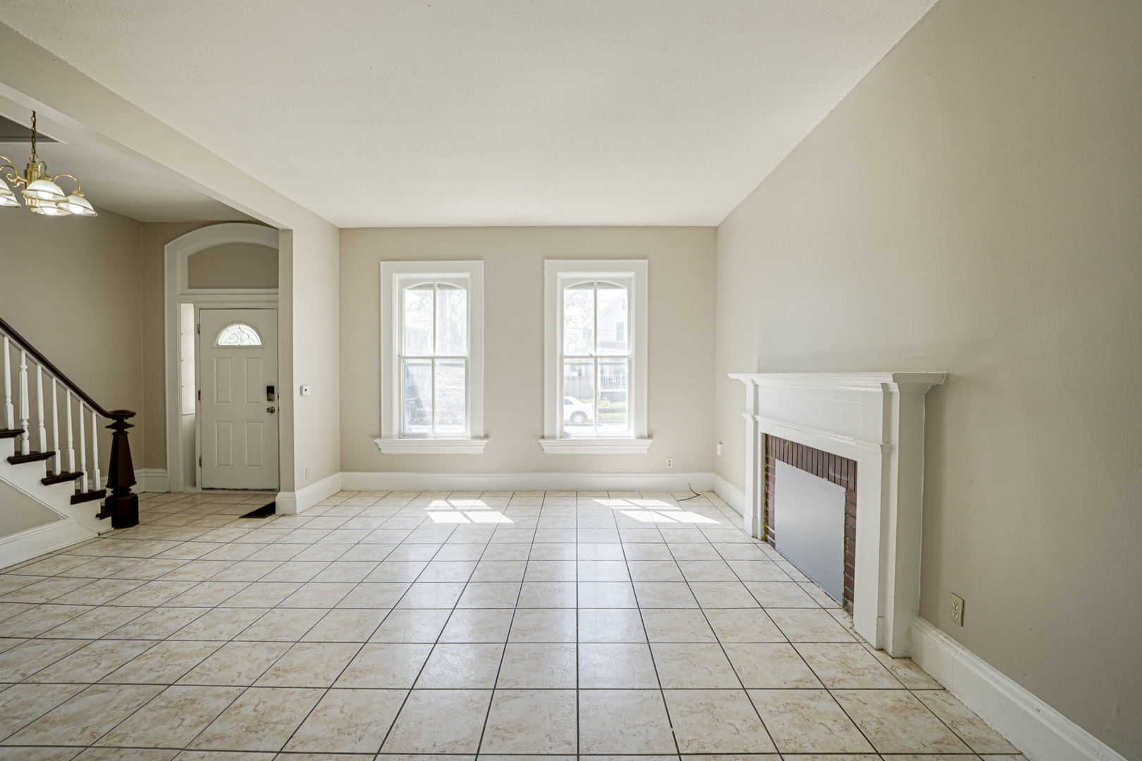 373 Cedar Street #373, Aurora, IL 60506