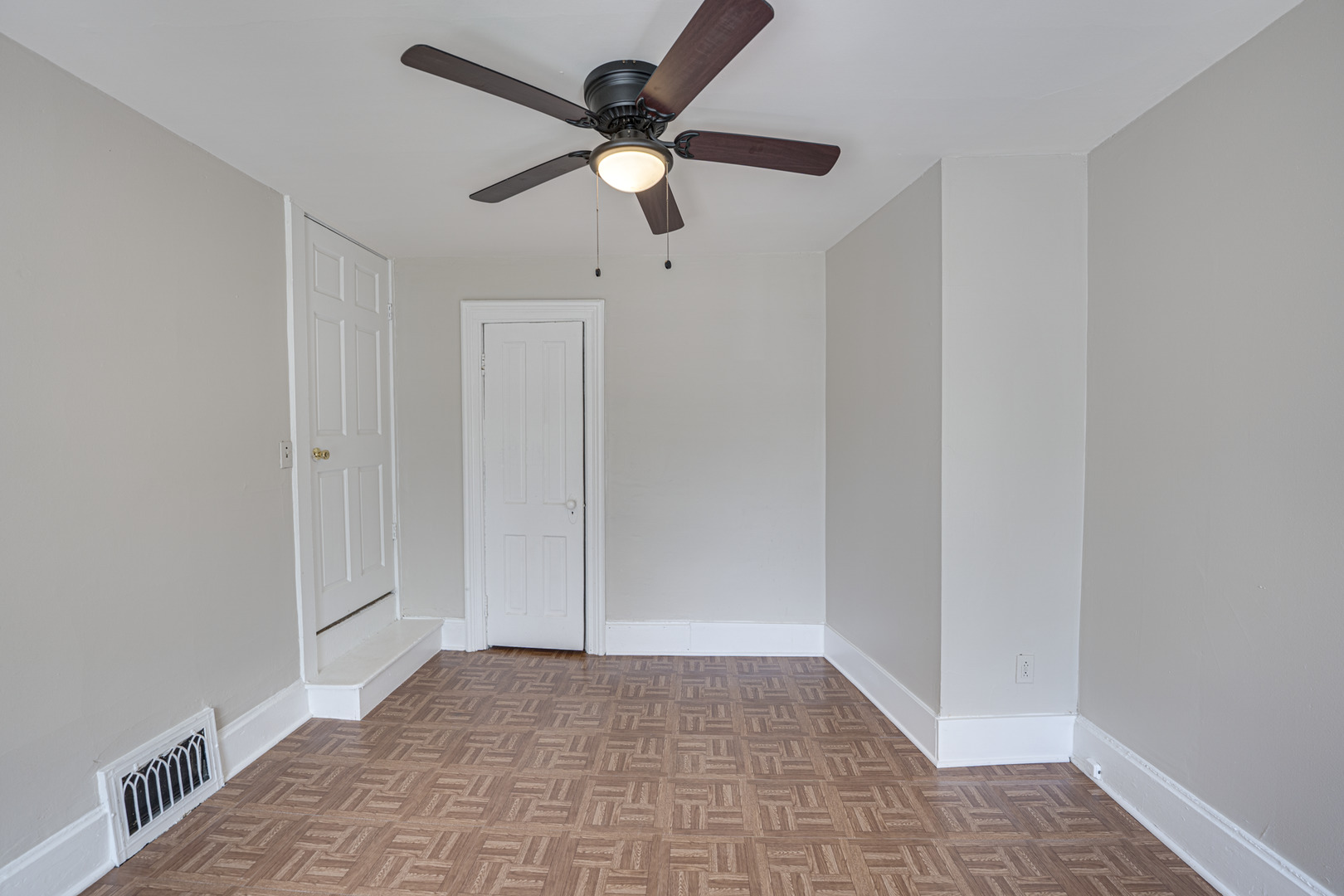 373 Cedar Street #373, Aurora, IL 60506