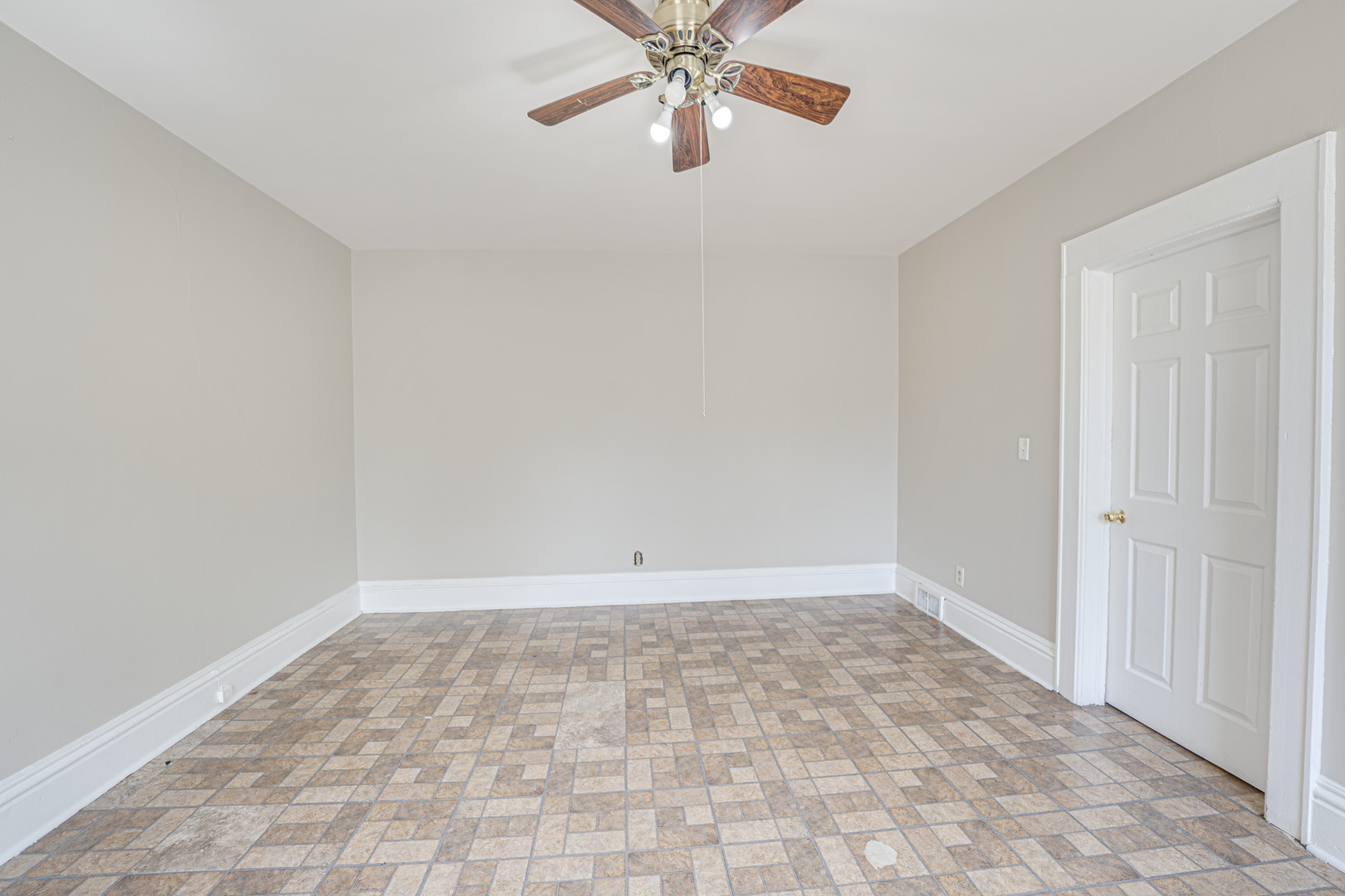 373 Cedar Street #373, Aurora, IL 60506