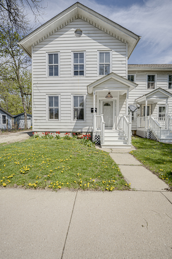 373 Cedar Street #373, Aurora, IL 60506