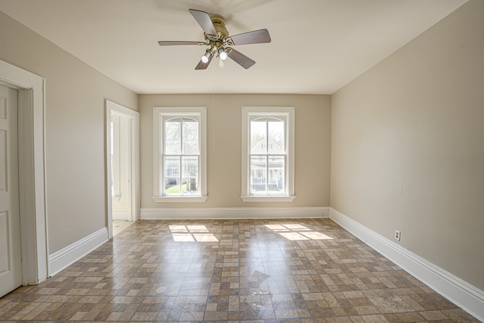 373 Cedar Street #373, Aurora, IL 60506