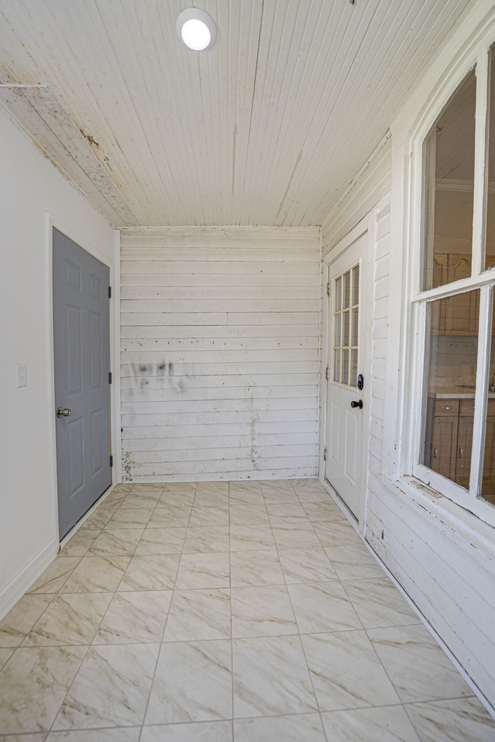 373 Cedar Street #373, Aurora, IL 60506