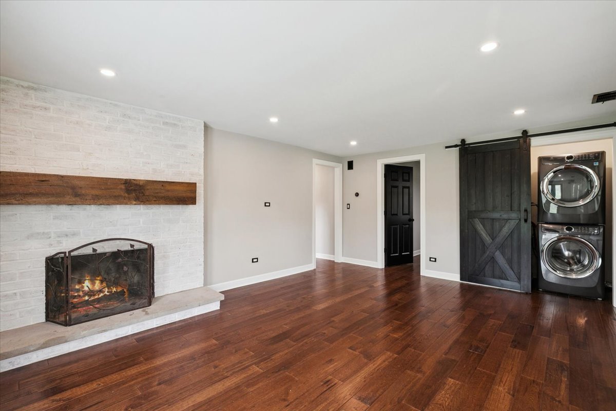 26701 W Karen Drive, Wauconda, IL 60084