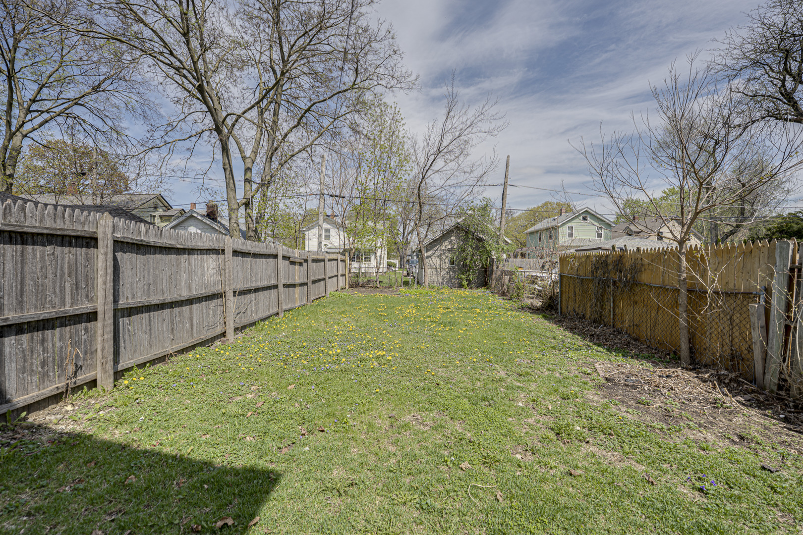 371 Cedar Street #371, Aurora, IL 60506