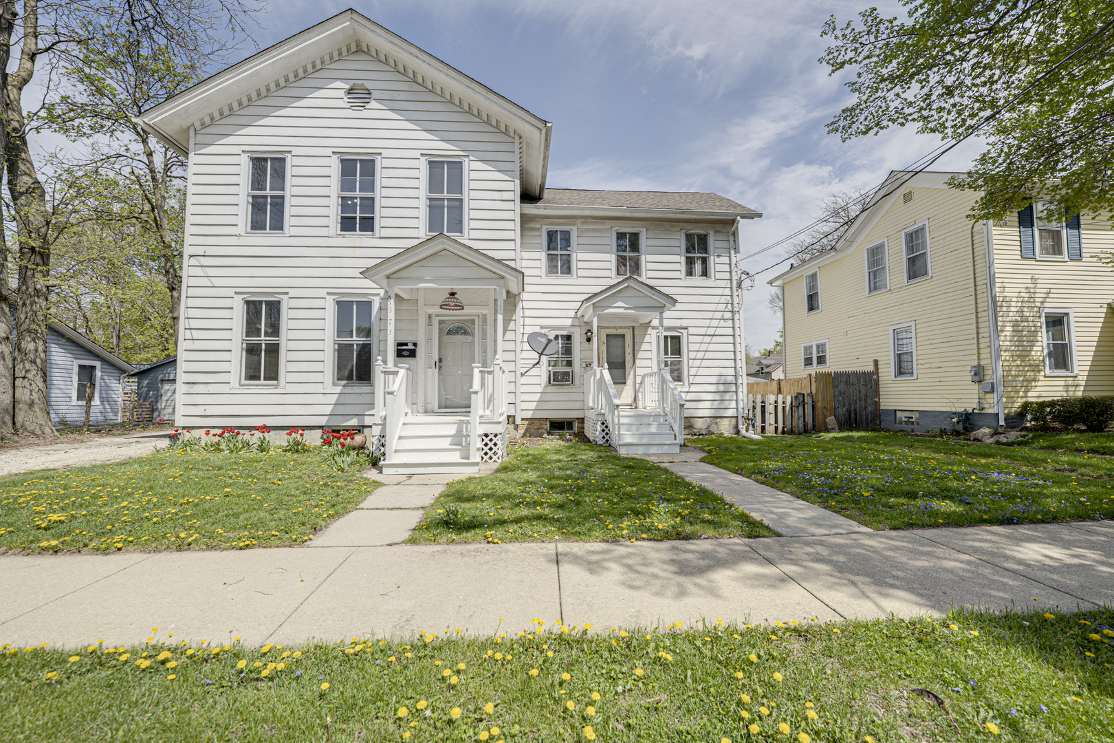 371 Cedar Street #371, Aurora, IL 60506