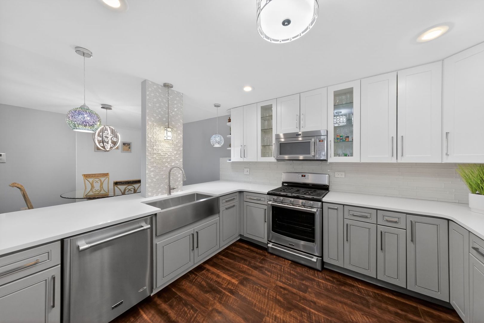 7225 W Higgins Avenue #103, Chicago, IL 60656