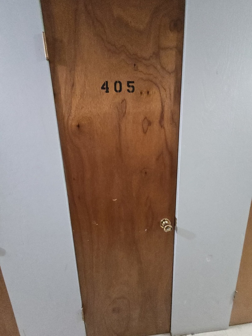 7225 W Higgins Avenue #103, Chicago, IL 60656