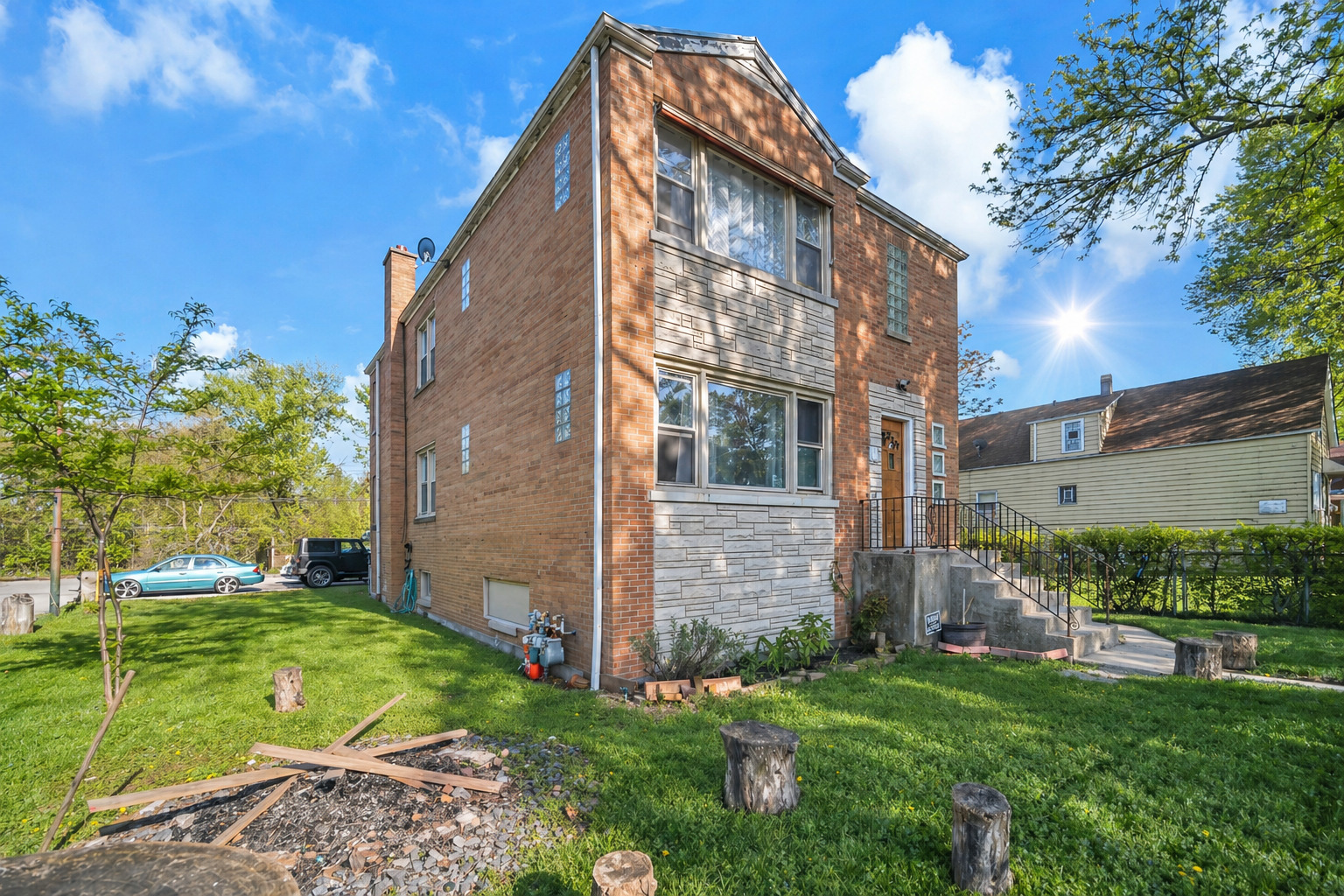3257 N Kostner Avenue, Chicago, IL 60641