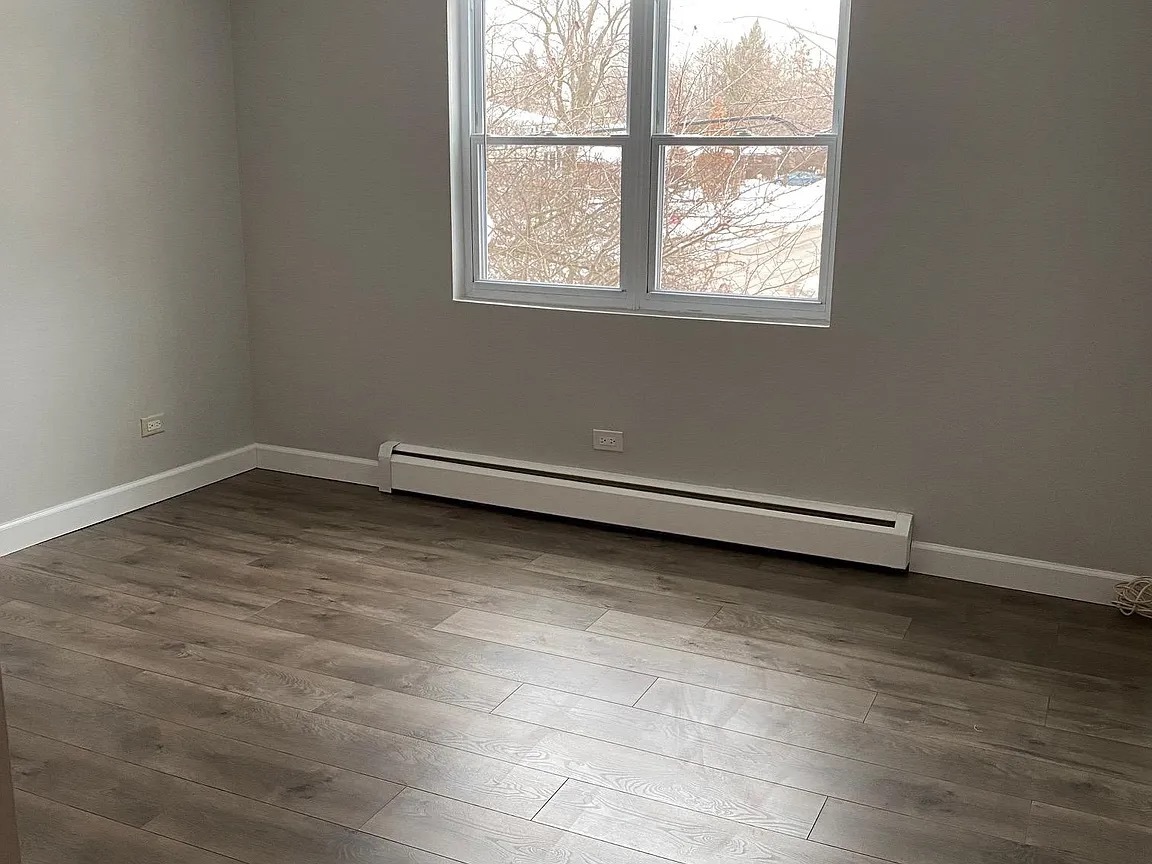 Arlington Heights, IL 60004