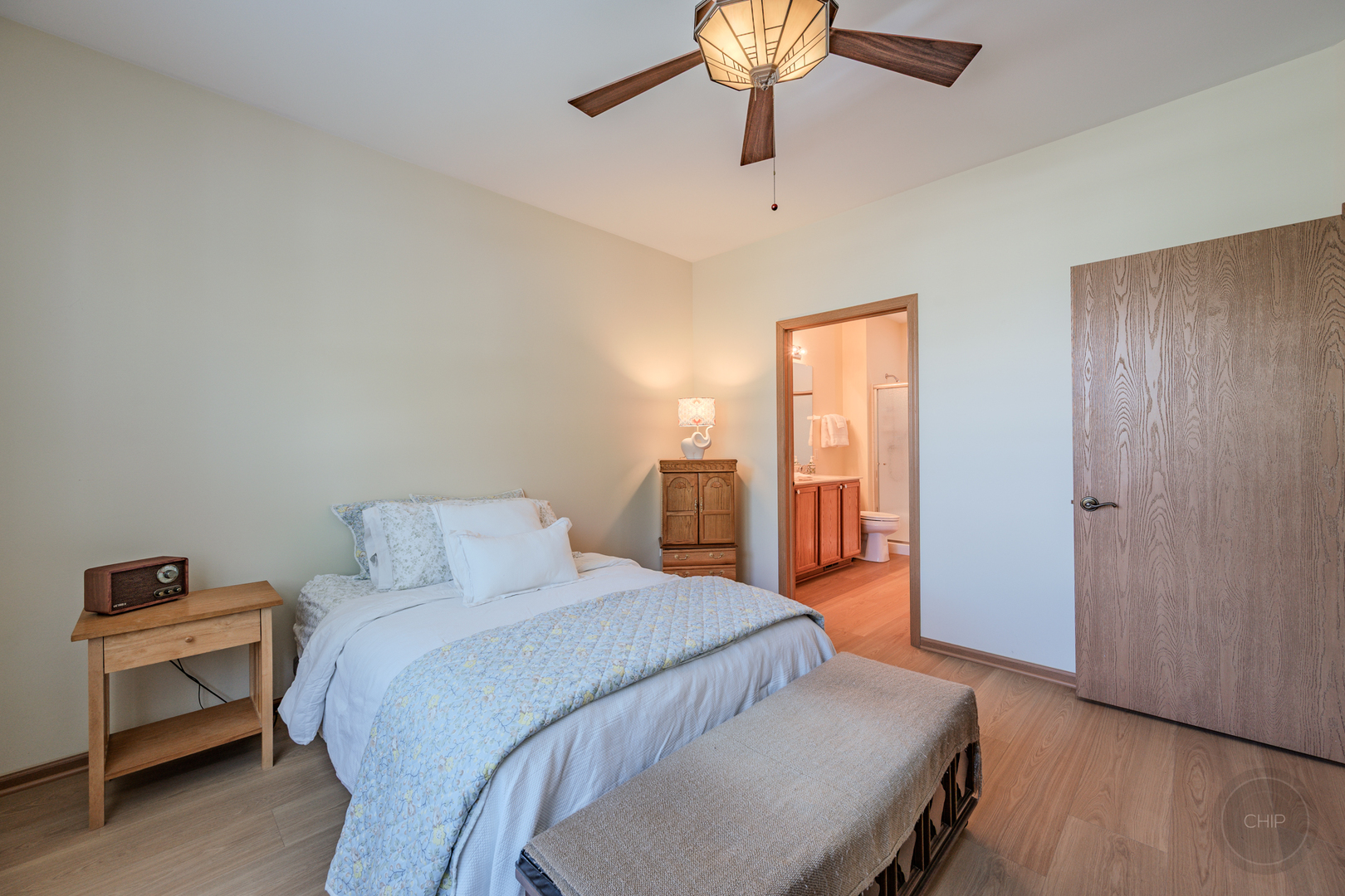 1577 W Ludington Circle, Romeoville, IL 60446