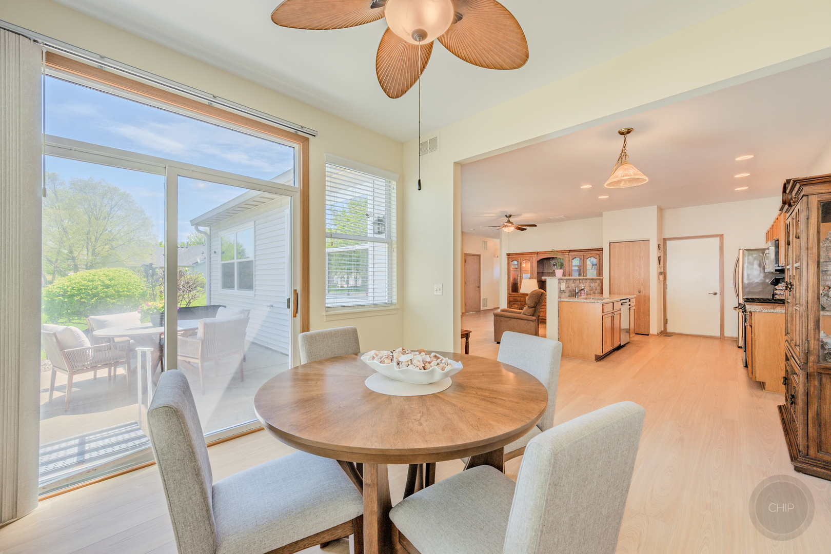 1577 W Ludington Circle, Romeoville, IL 60446