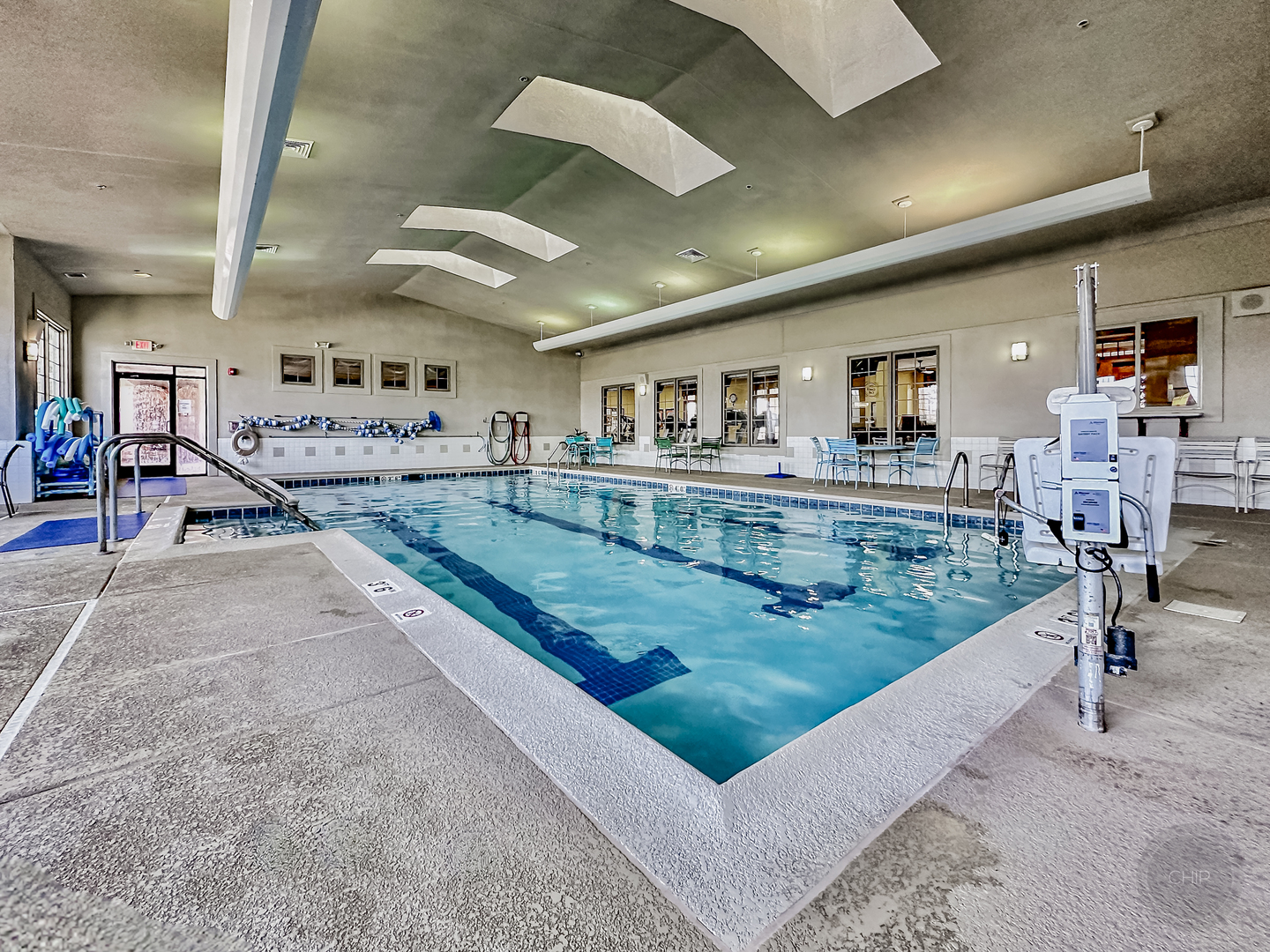 1577 W Ludington Circle, Romeoville, IL 60446