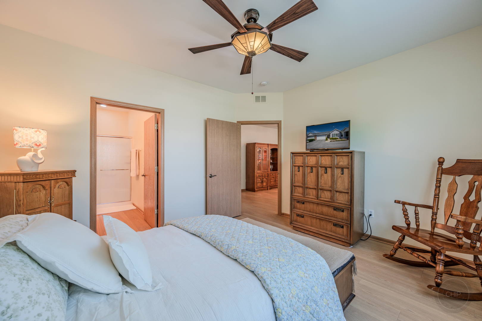 1577 W Ludington Circle, Romeoville, IL 60446