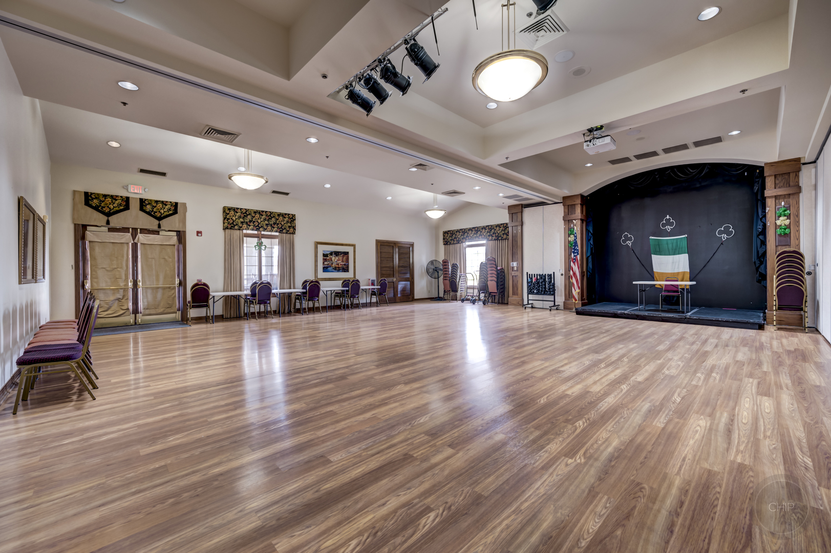 1577 W Ludington Circle, Romeoville, IL 60446