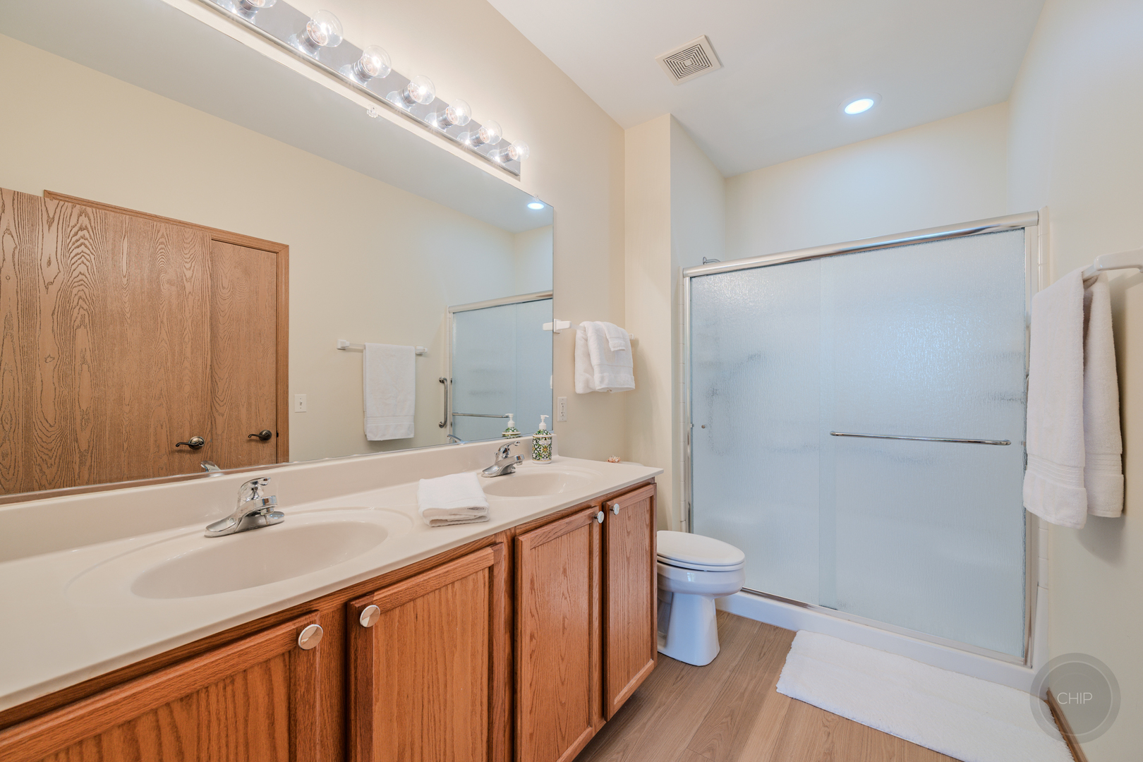 1577 W Ludington Circle, Romeoville, IL 60446