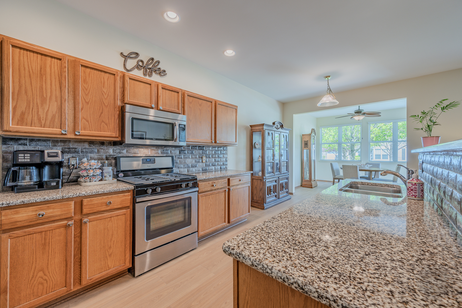 1577 W Ludington Circle, Romeoville, IL 60446