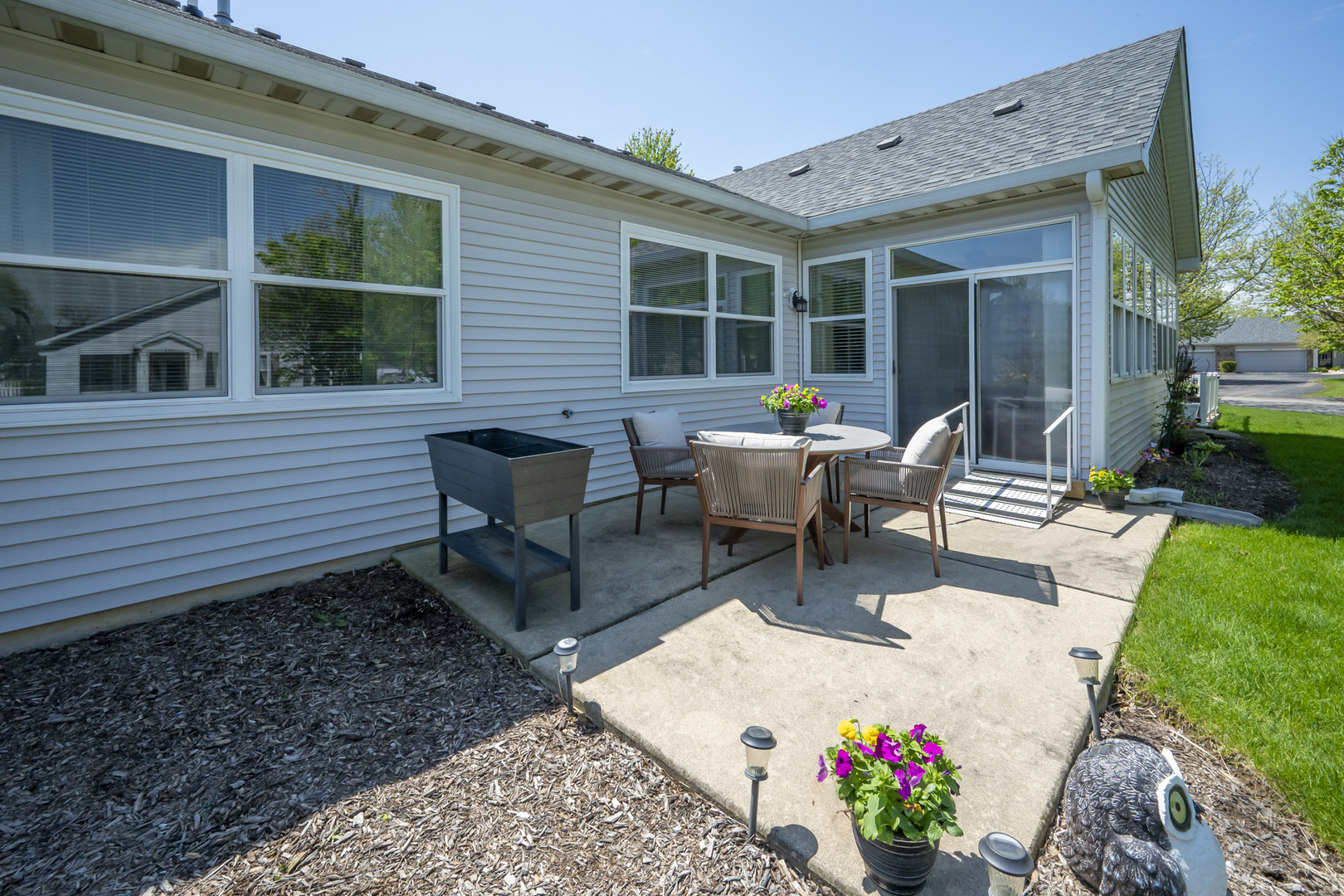 1577 W Ludington Circle, Romeoville, IL 60446