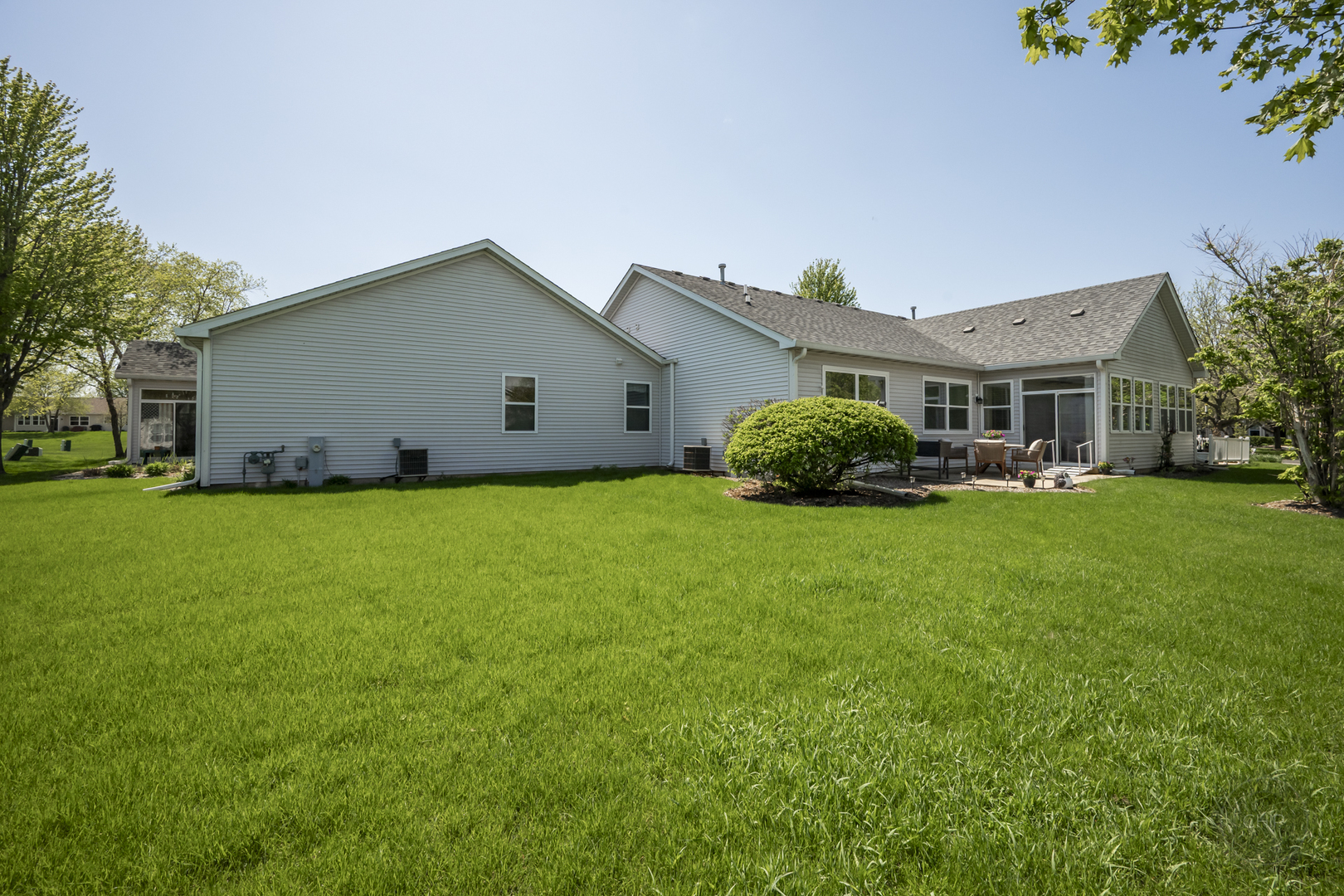 1577 W Ludington Circle, Romeoville, IL 60446