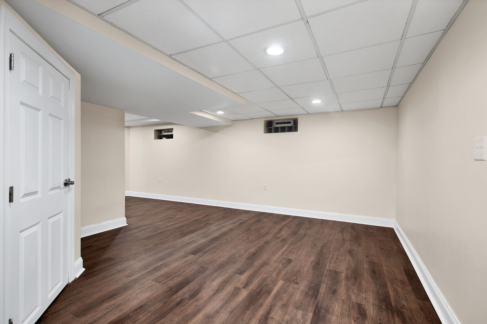 1013 Stonegate Road, New Lenox, IL 60451