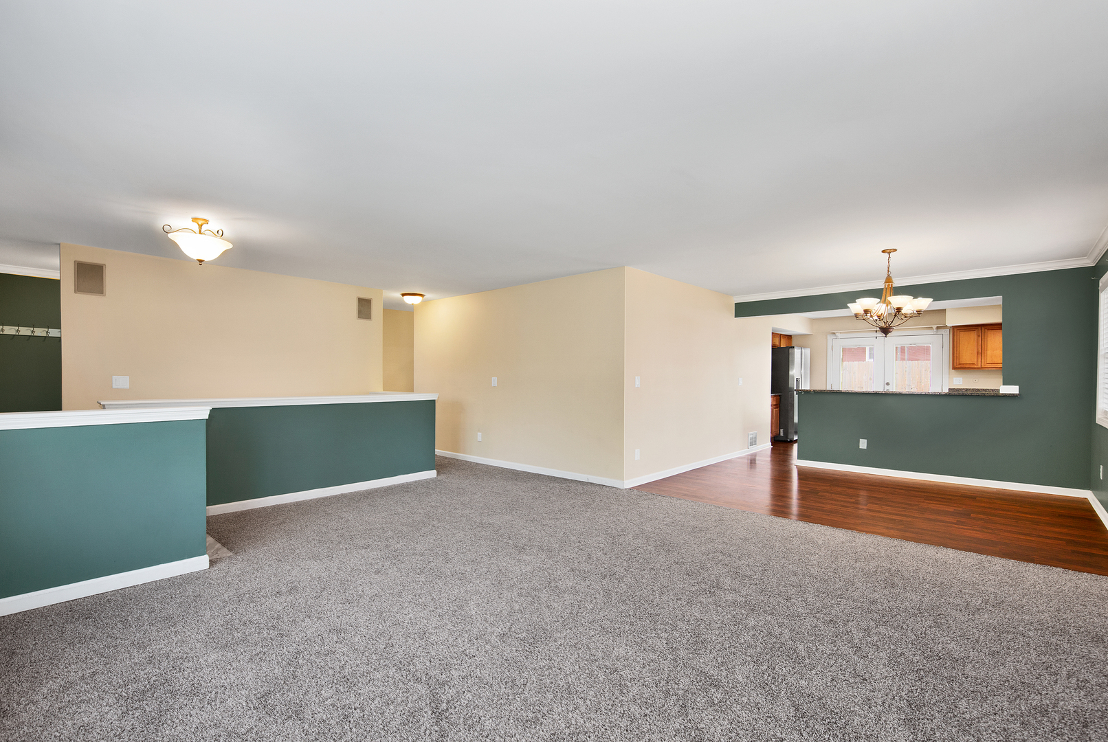 1013 Stonegate Road, New Lenox, IL 60451