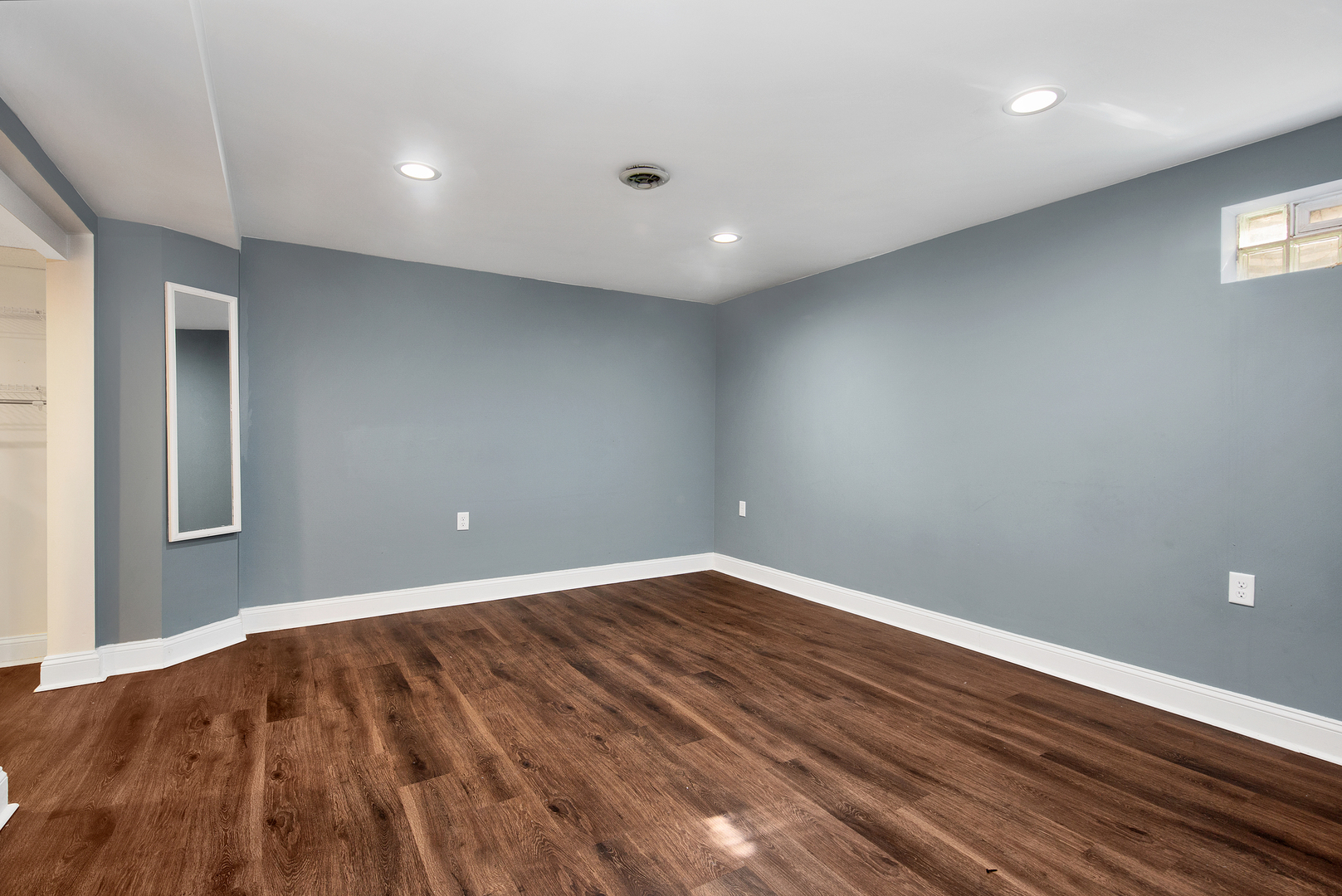 1013 Stonegate Road, New Lenox, IL 60451