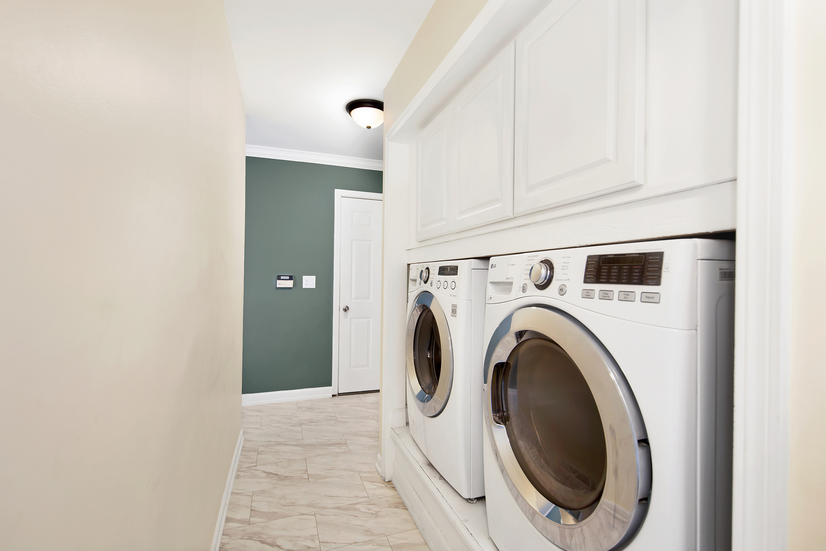 1013 Stonegate Road, New Lenox, IL 60451