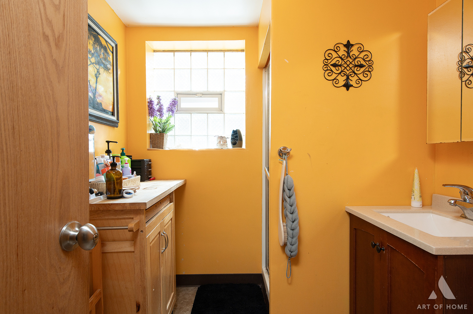 5555 S Menard Avenue, Chicago, IL 60638