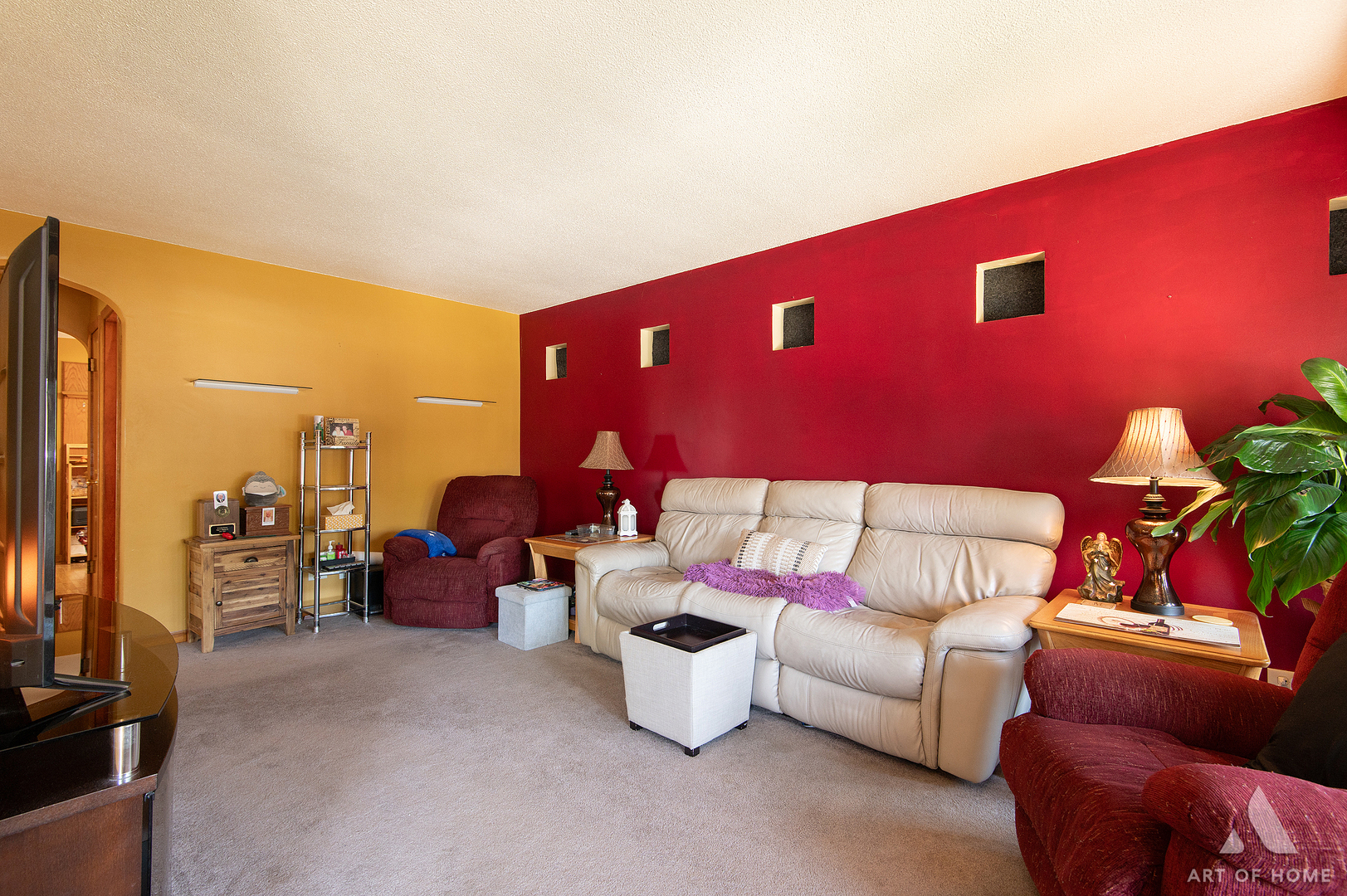 5555 S Menard Avenue, Chicago, IL 60638