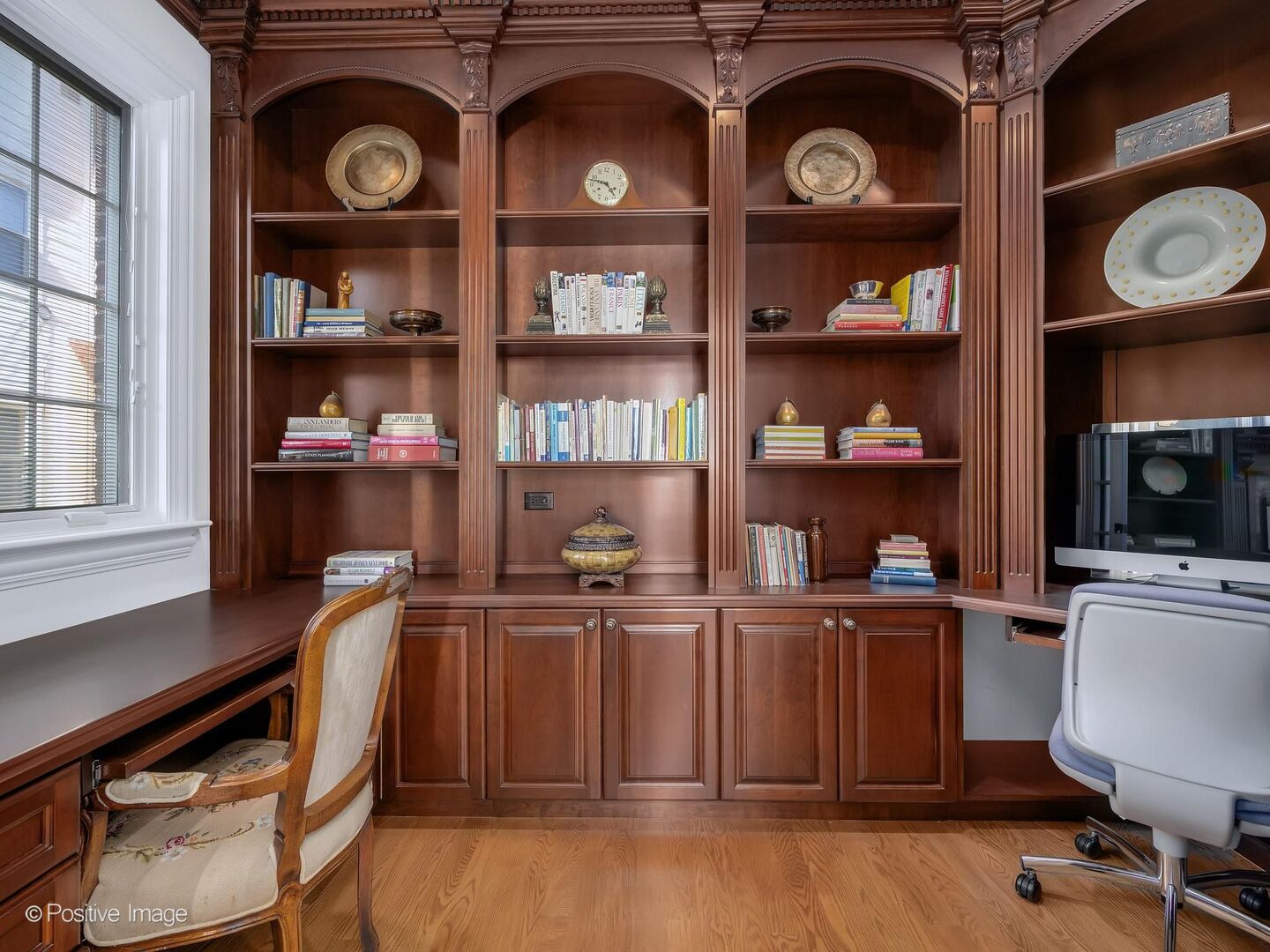 620 S Waiola Avenue, La Grange, IL 60525