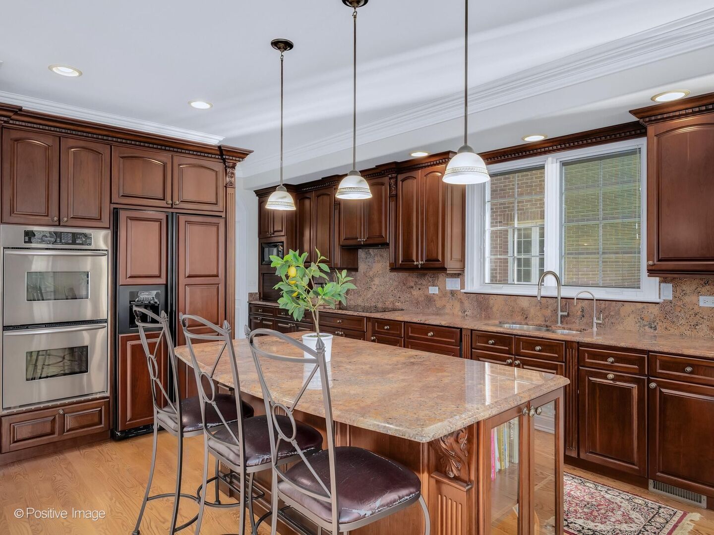 620 S Waiola Avenue, La Grange, IL 60525