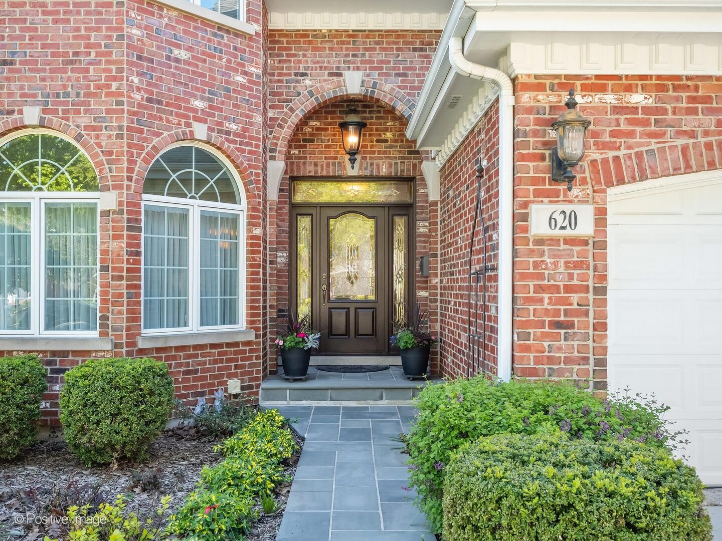 620 S Waiola Avenue, La Grange, IL 60525