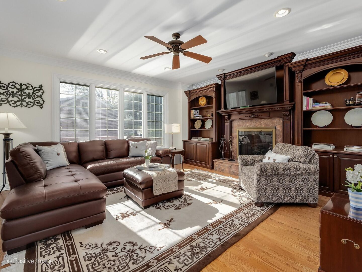 620 S Waiola Avenue, La Grange, IL 60525