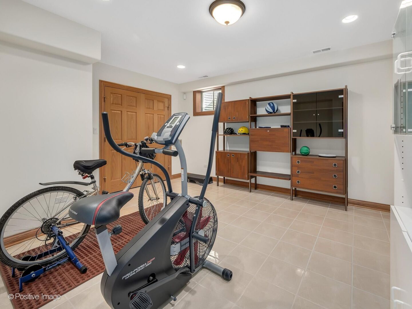 620 S Waiola Avenue, La Grange, IL 60525