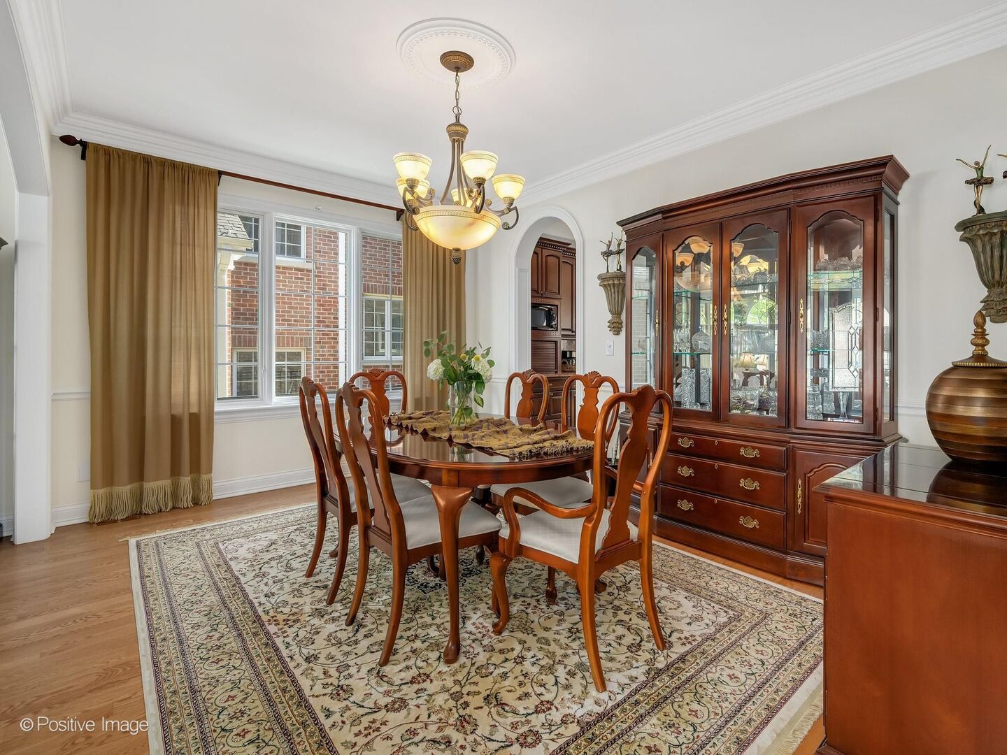 620 S Waiola Avenue, La Grange, IL 60525