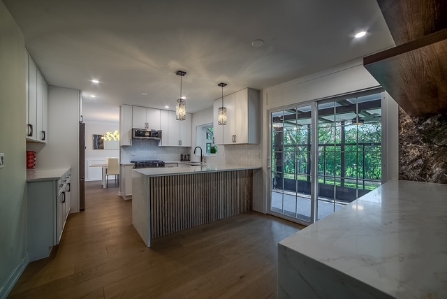 19W071 Avenue Chateaux, Oak Brook, IL 60523