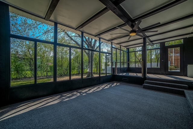 19W071 Avenue Chateaux, Oak Brook, IL 60523