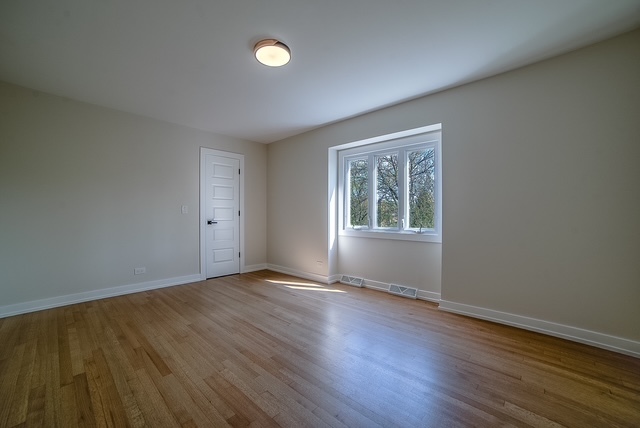 19W071 Avenue Chateaux, Oak Brook, IL 60523