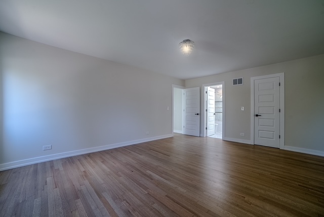 19W071 Avenue Chateaux, Oak Brook, IL 60523