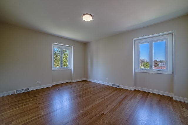 19W071 Avenue Chateaux, Oak Brook, IL 60523