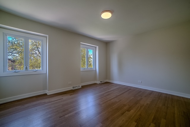 19W071 Avenue Chateaux, Oak Brook, IL 60523