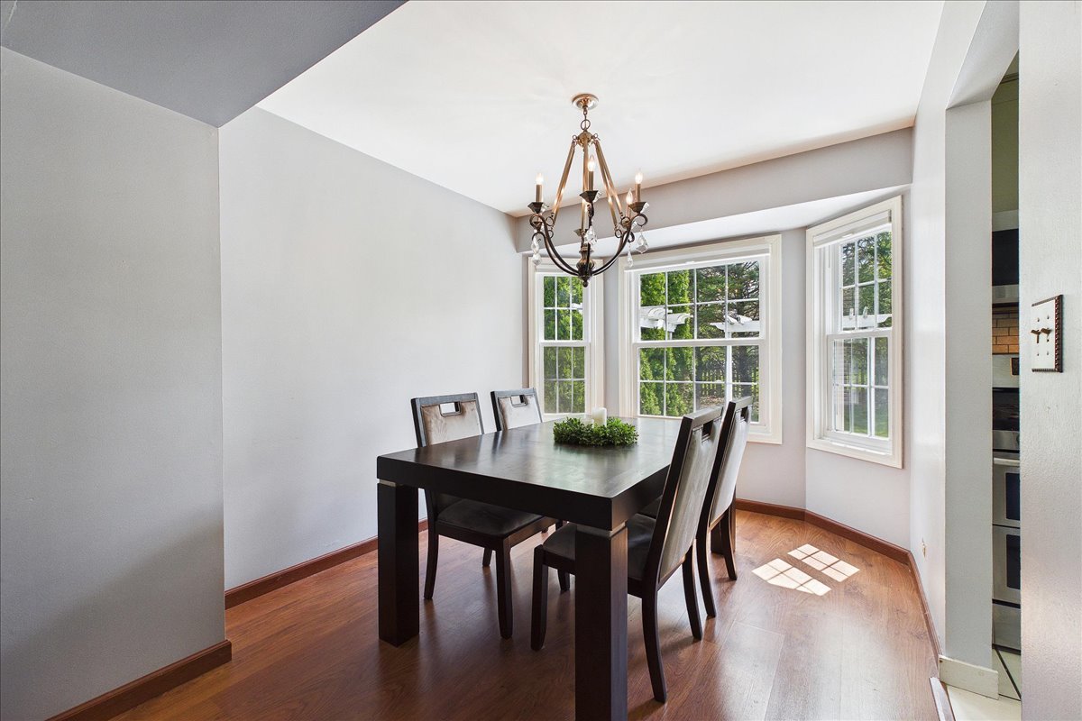 2655 Lindrick Lane, Aurora, IL 60504