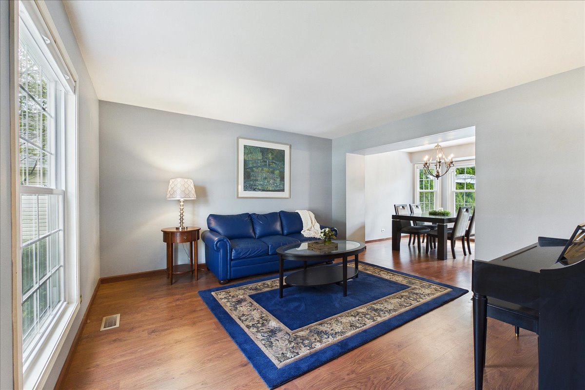 2655 Lindrick Lane, Aurora, IL 60504